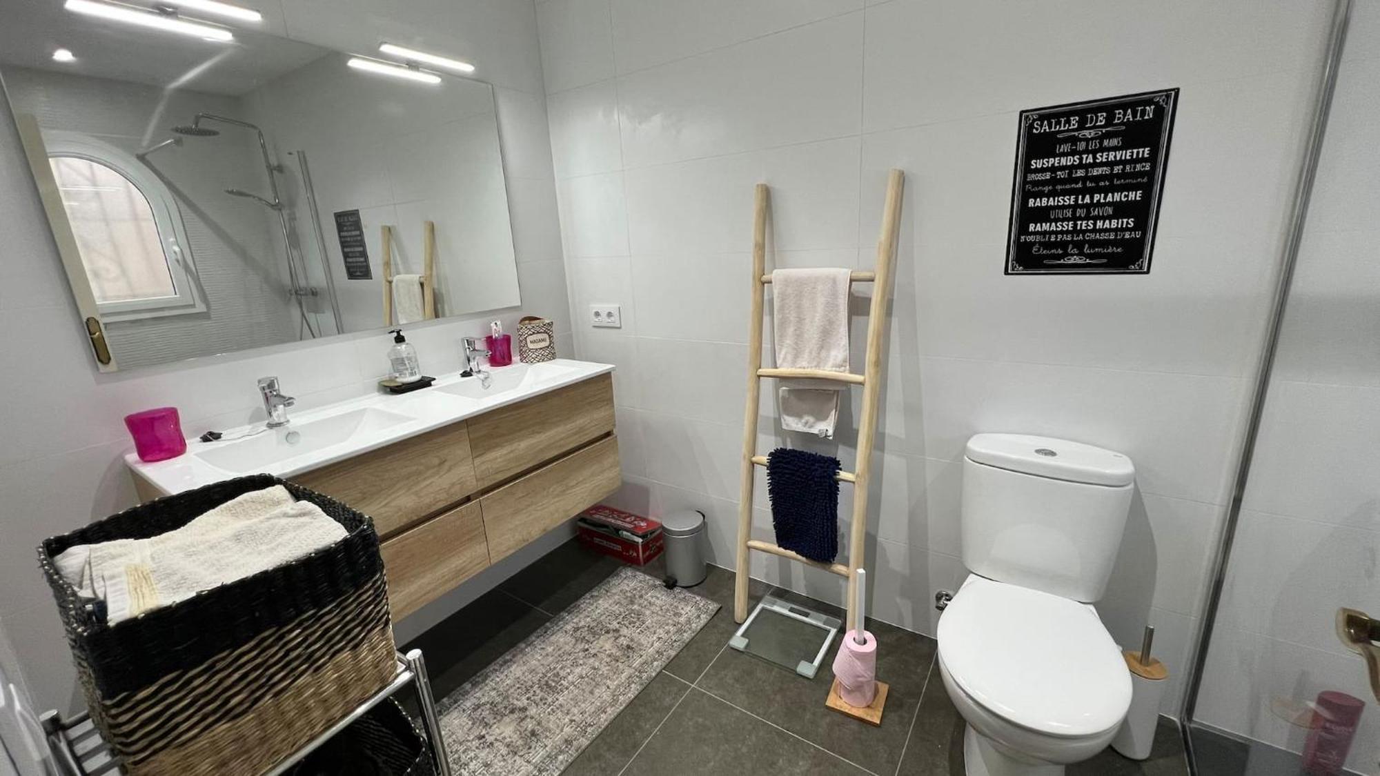 Apartamento Casa Linda Con Vistas Espectaculares Roses Eksteriør bilde